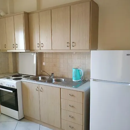 Four Seasons Holiday home Agioi Theodoroi (Corinthia)